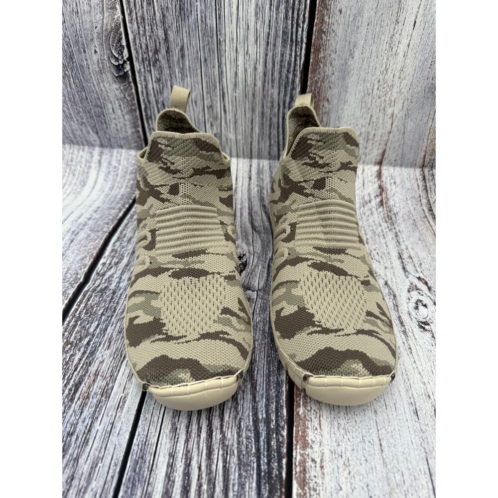 Yellow Box Junamy Camo Womens 10